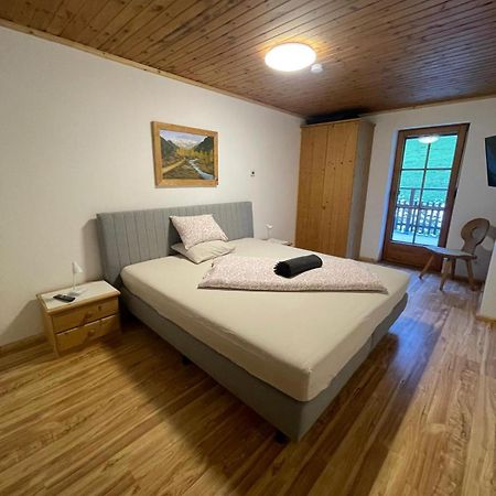 Upcycling Appartement Fischl - Nachhaltig Und Kreativ Wohnen Fuer Gross Und Klein イェンバッハ エクステリア 写真